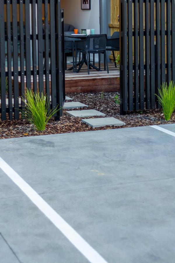 City Lights Retreat With Carpark 2 Bed 2 Bath Christchurch Exterior foto