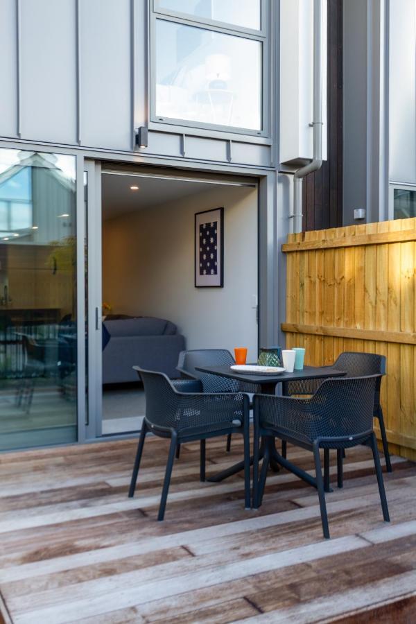 City Lights Retreat With Carpark 2 Bed 2 Bath Christchurch Exterior foto