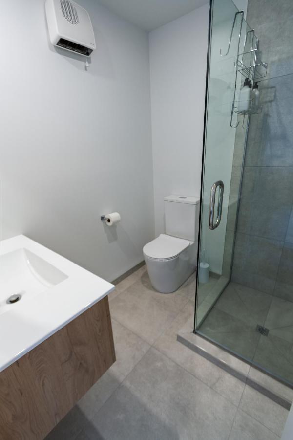 City Lights Retreat With Carpark 2 Bed 2 Bath Christchurch Exterior foto